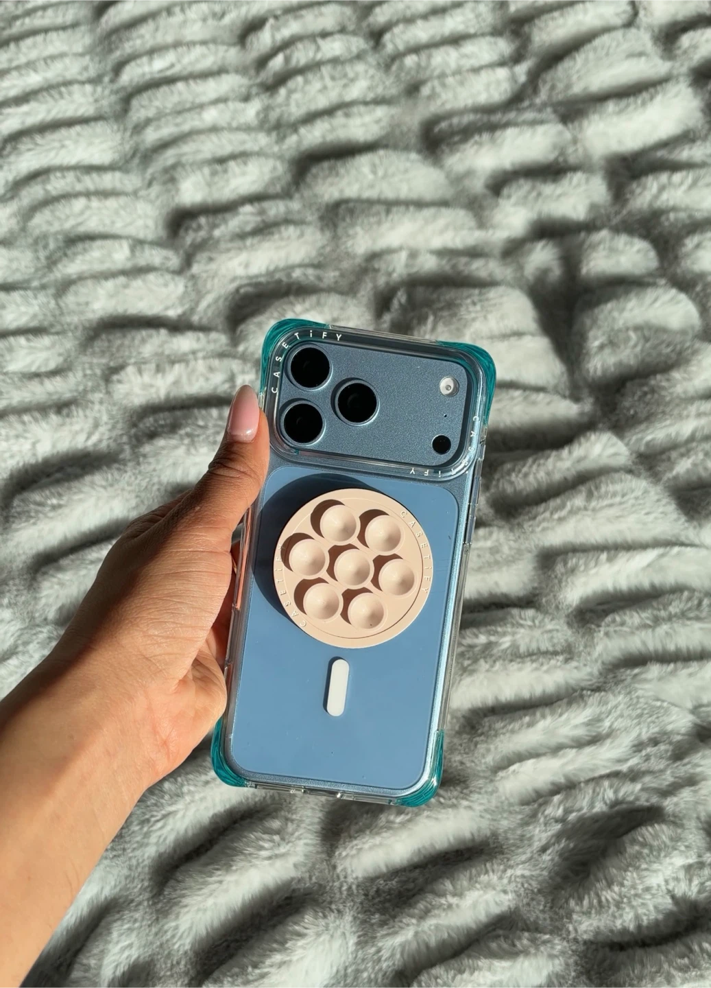 Casetify Snappy Grip Stand - photo 3