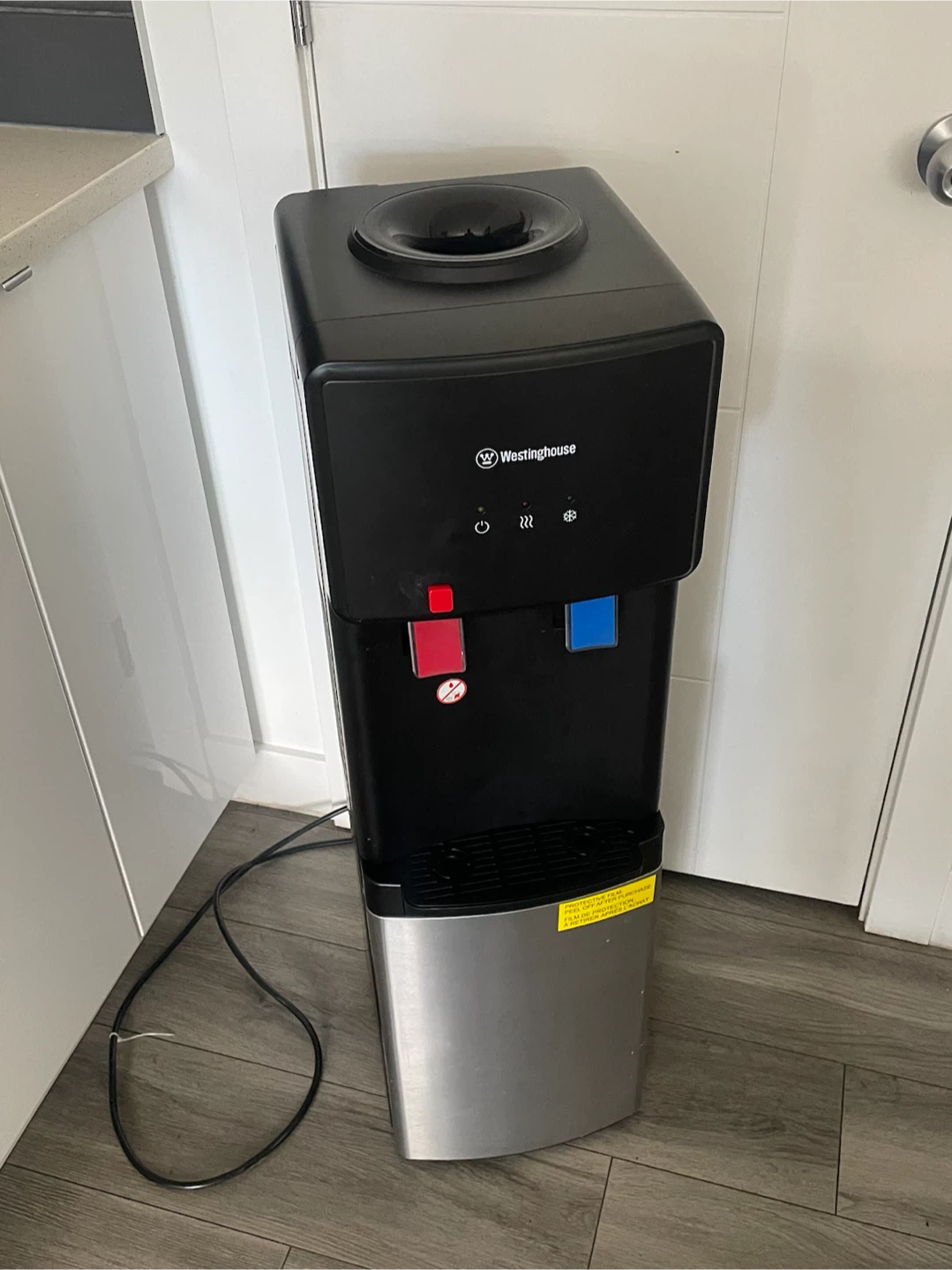 Water Dispenser