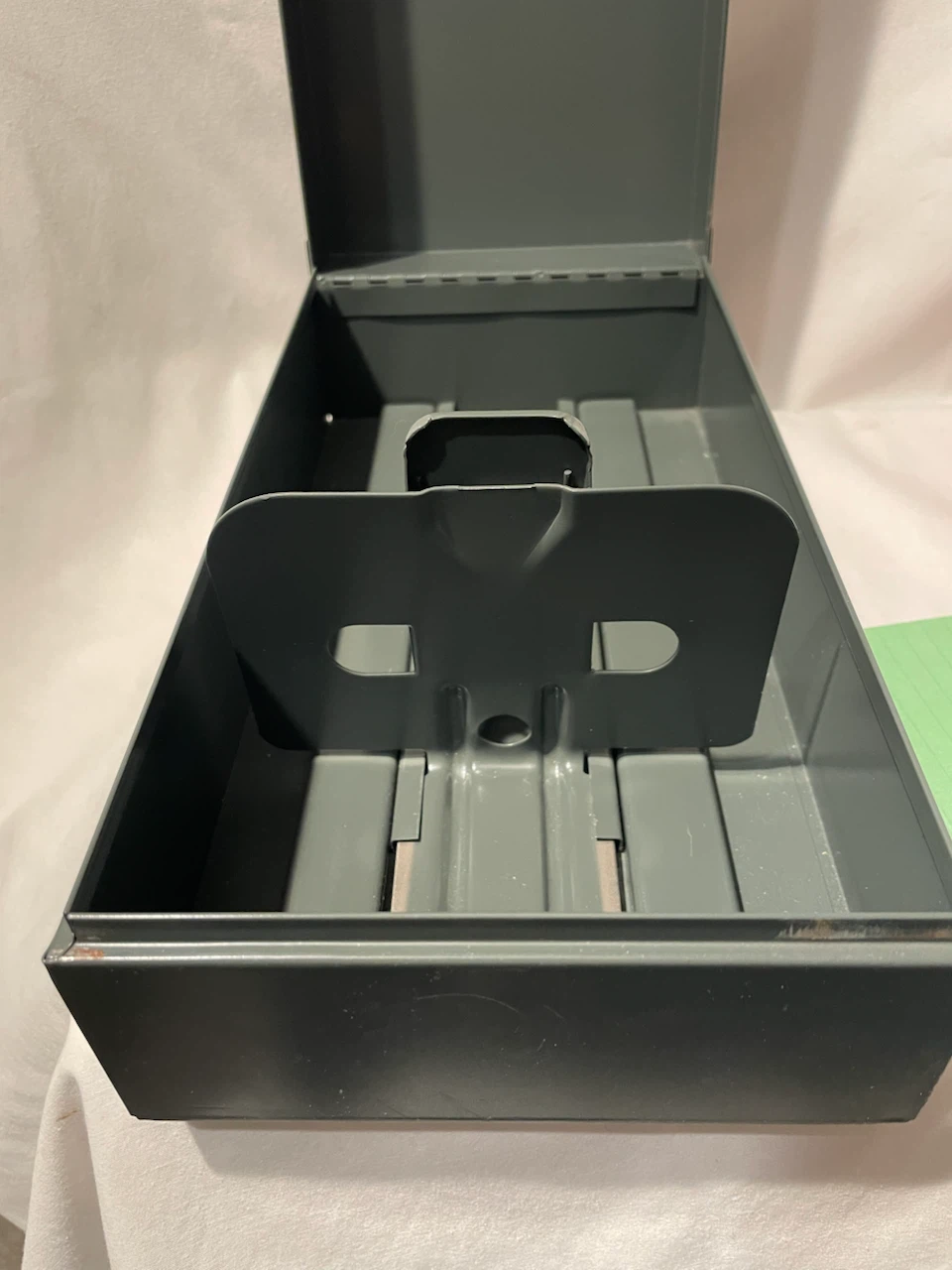 Oxford Metal Index Card File Box for 3x5” Cards - photo 4