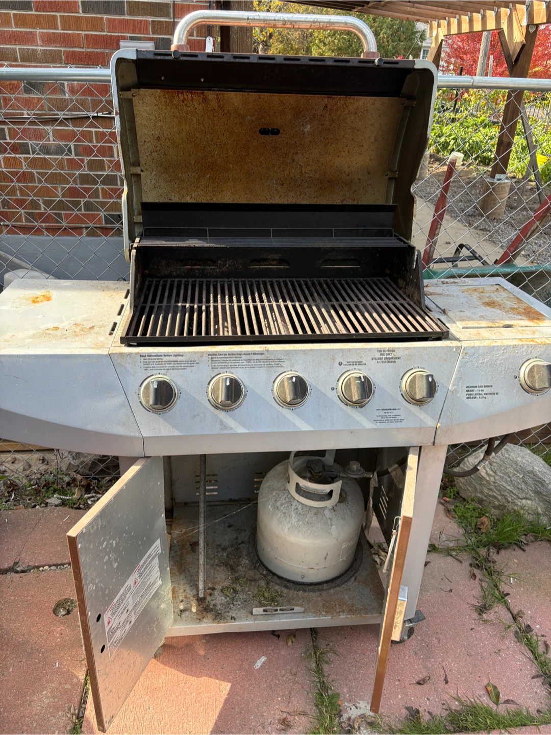 BRINKMANN BBQ - photo 3