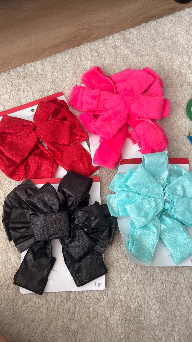 Set of 4 Celebrations Decorative Christmas Bows