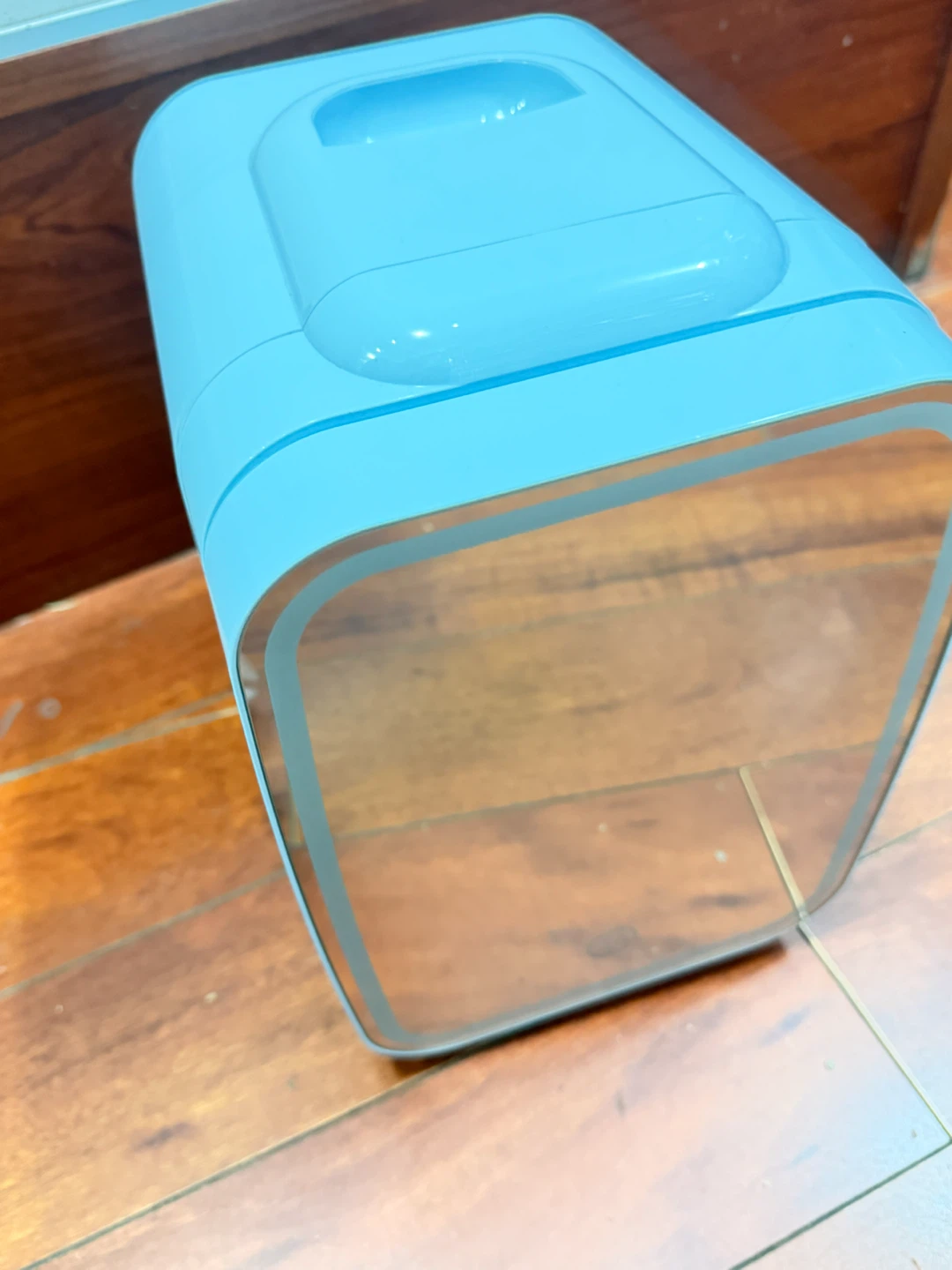 Light Blue Compact Skincare and Beverage Fridge - photo 5