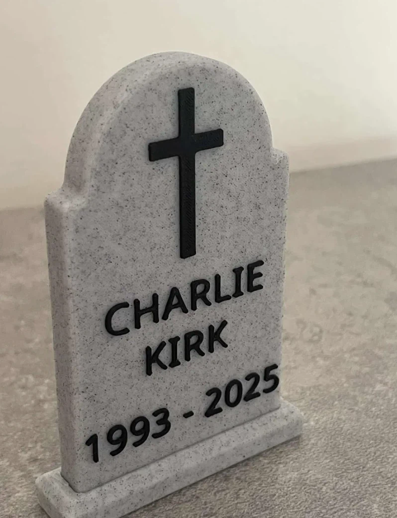 Charlie Kirk Tombstone Model - photo 2