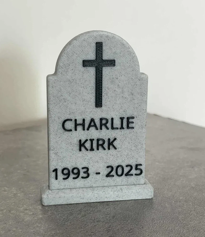 Charlie Kirk Tombstone Model - photo 3