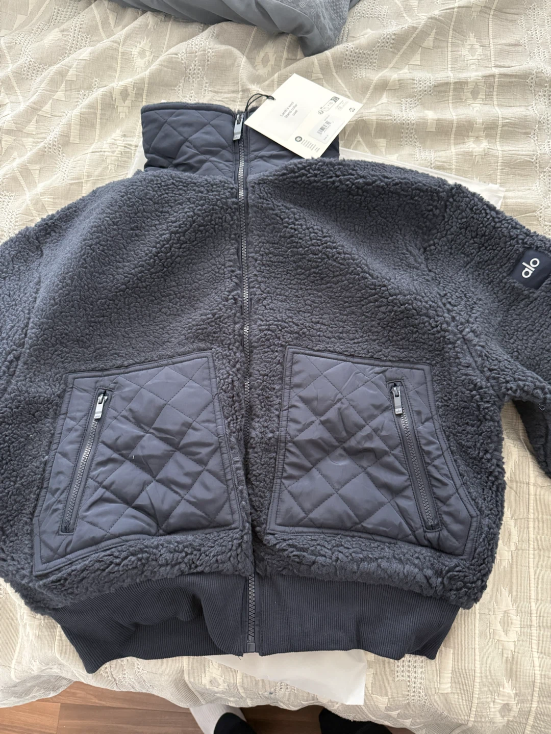 Alo Yoga Sherpa  Jacket - photo 3