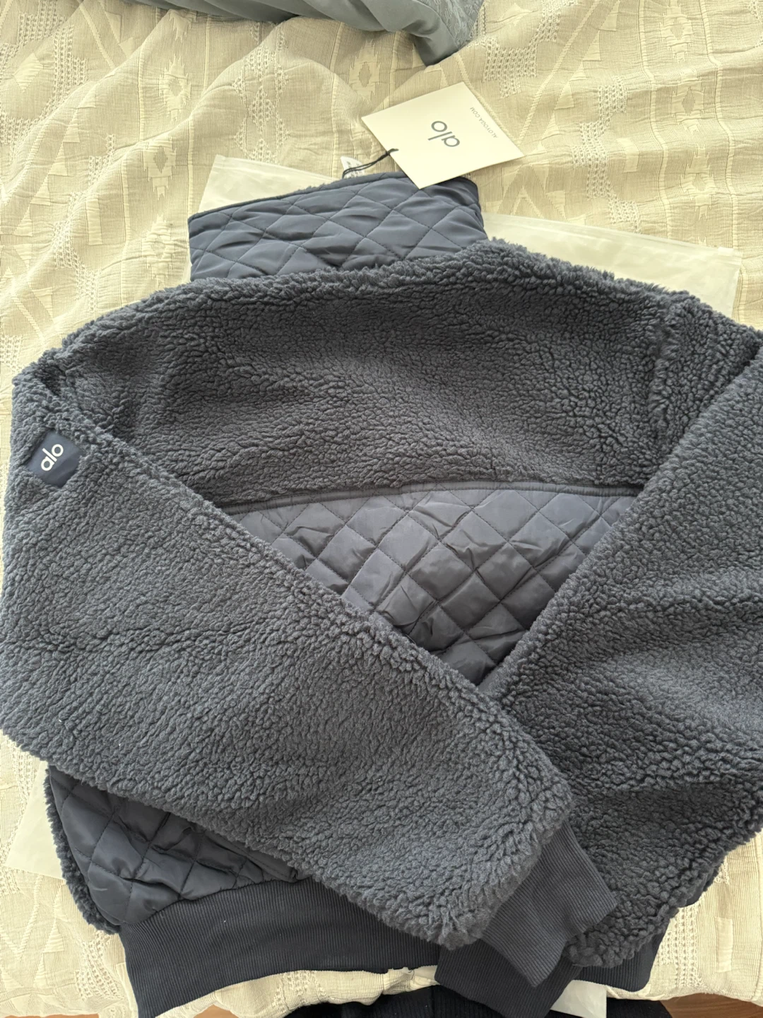 Alo Yoga Sherpa  Jacket - photo 4