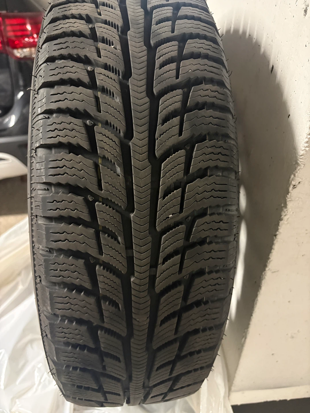 205/65R16 Winter Tires w/ Rims for Toyota Camry - photo 5