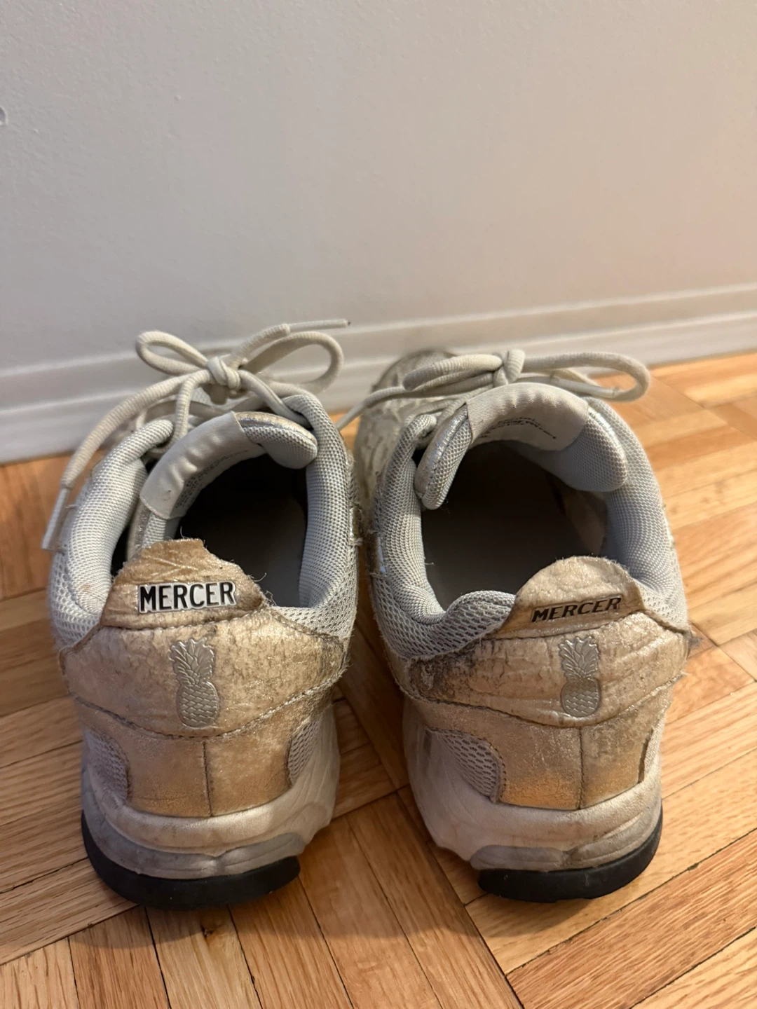 Mercer Re-Run Pineapple Sneakers Silver - photo 3