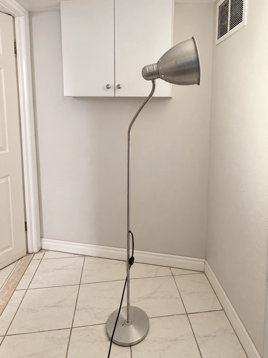 IKEA floor lamp - photo 2