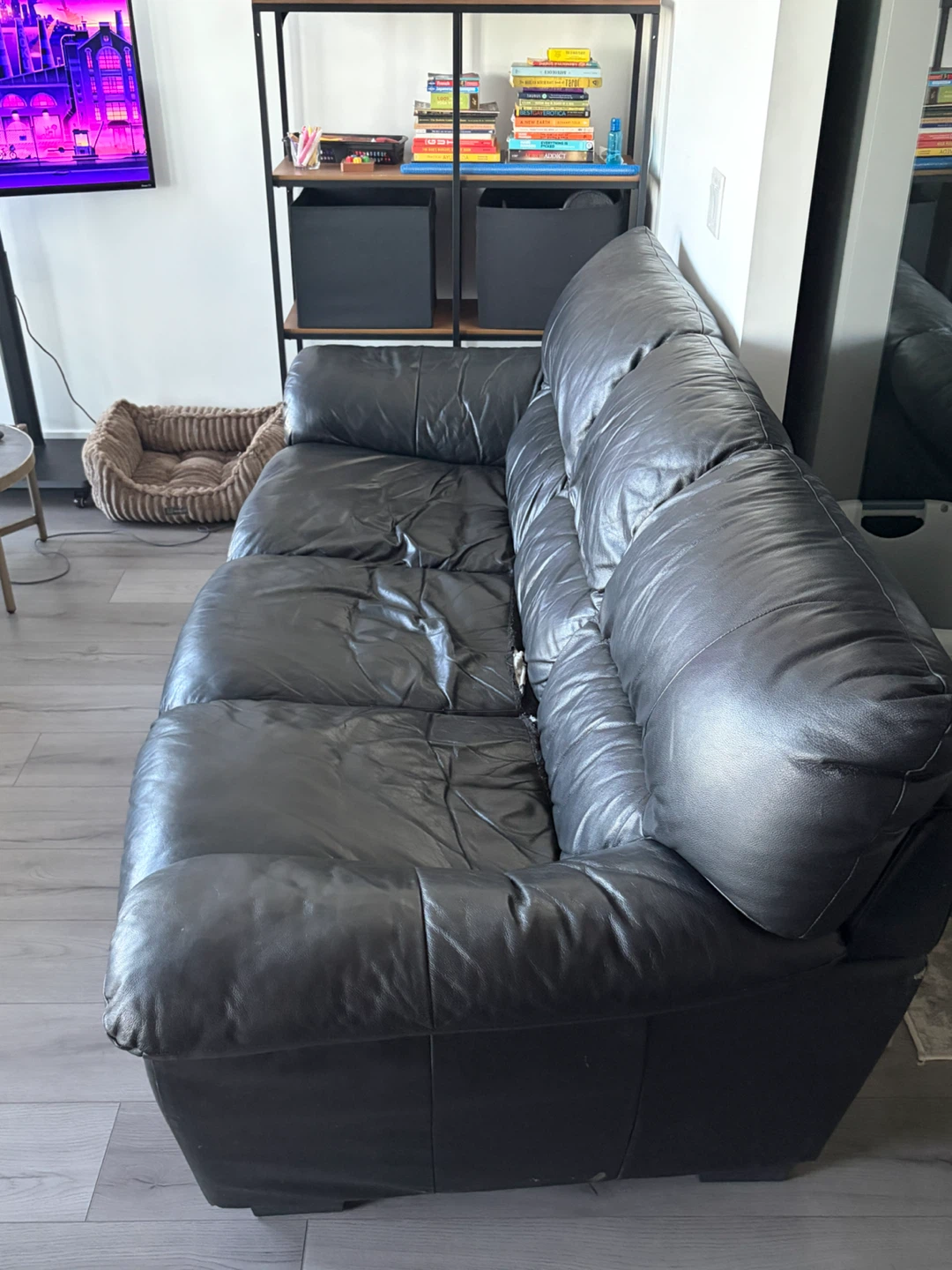 Black Leather Three-Seater Sofa - photo 2