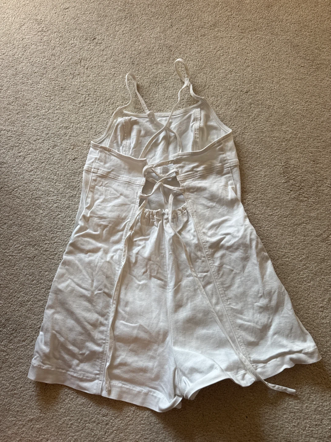 American Eagle white lace-up romper - photo 2