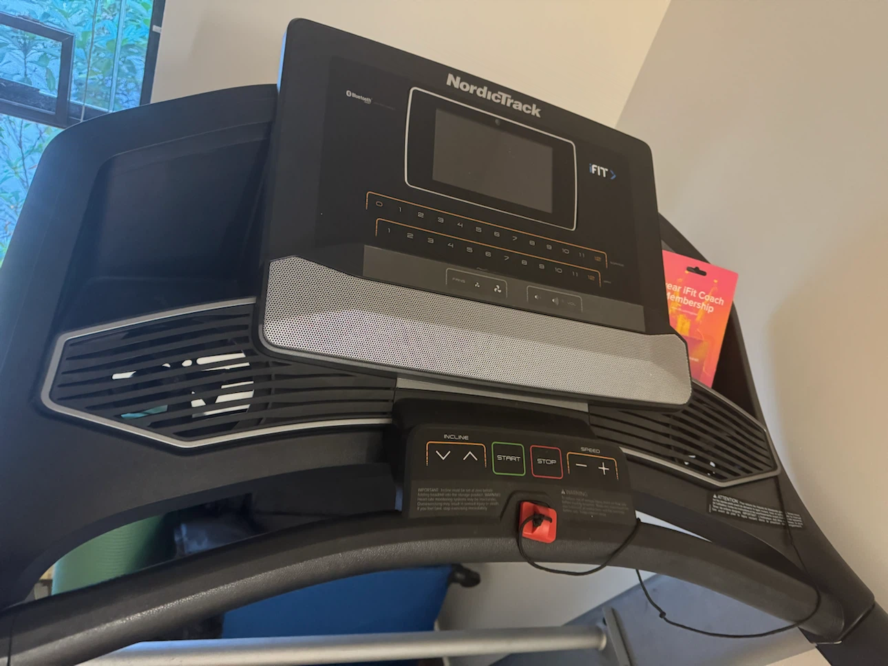 NordicTrack Elite 900 Treadmill - photo 2