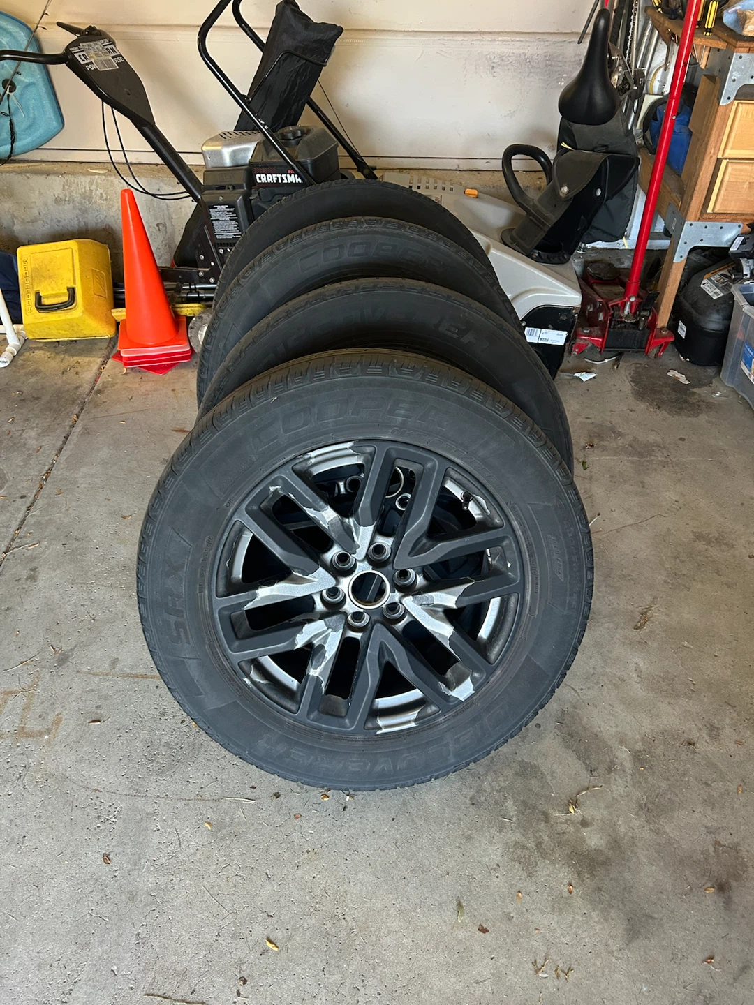 OEM 2019 GMC Acadia 18” aluminum wheels