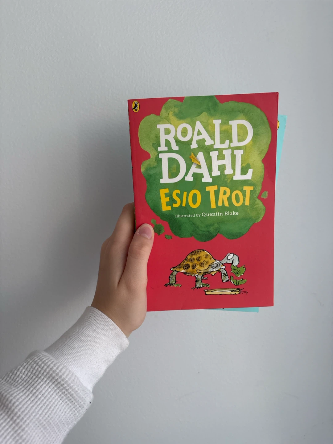 3 Roald Dahl Children's Books - photo 3