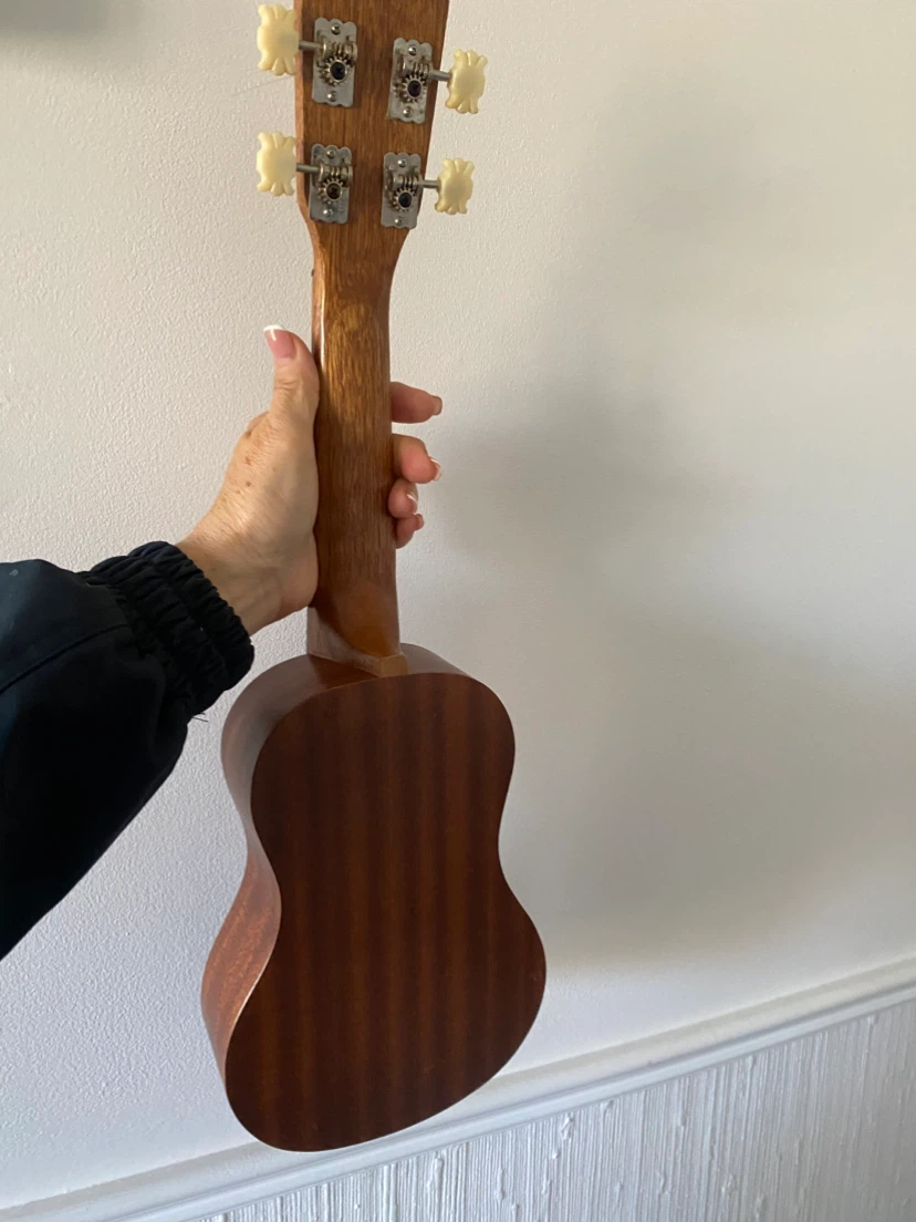 Como Ukulele - photo 2