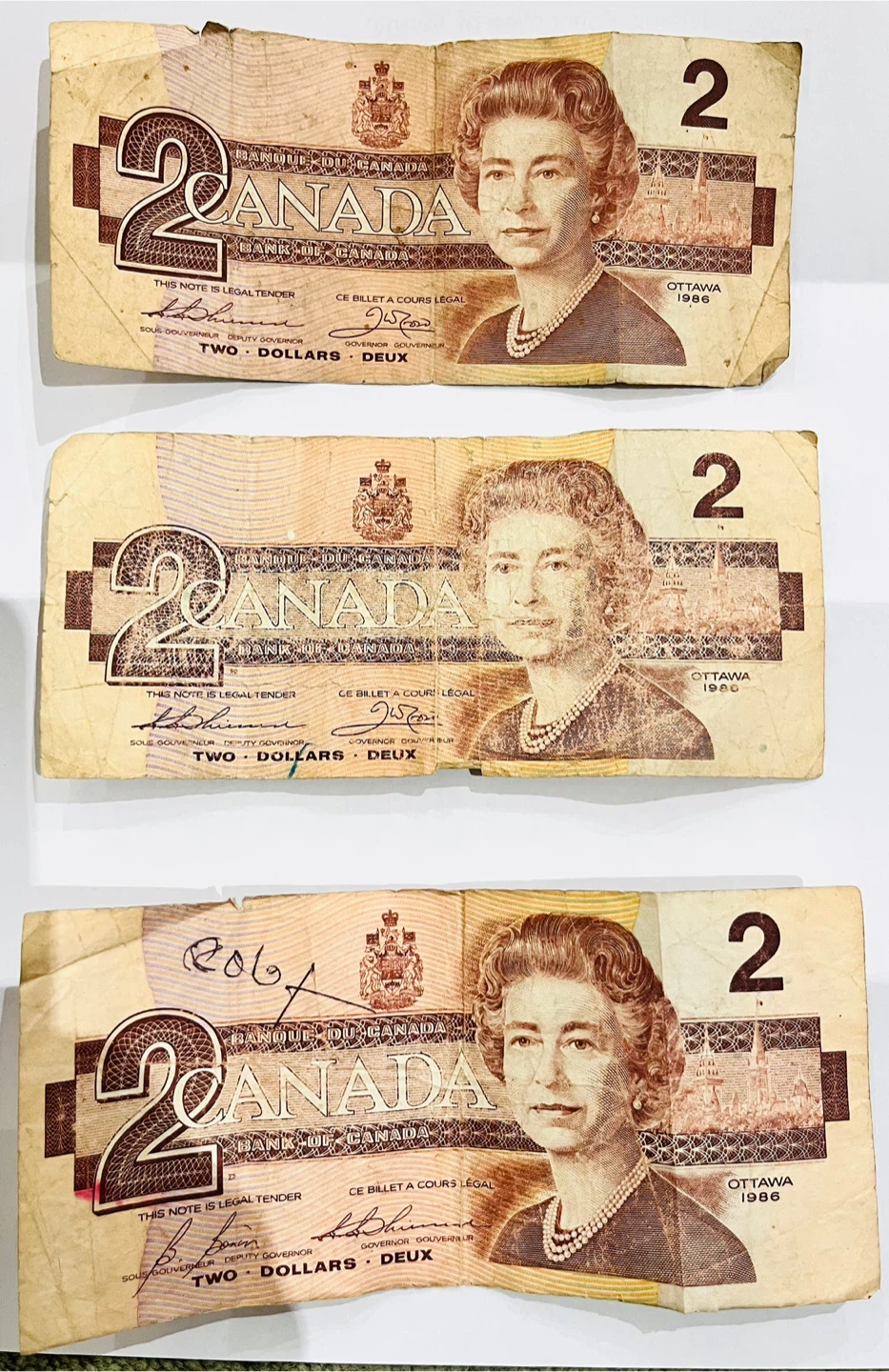 Bank Of Canada paper currency $2 Note