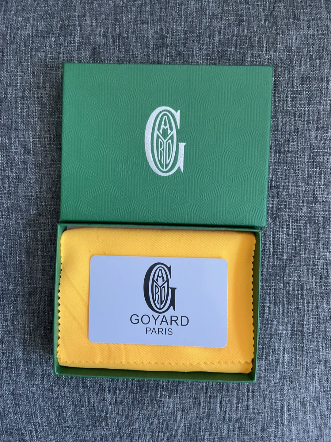 Goyard Card Holder White - photo 3