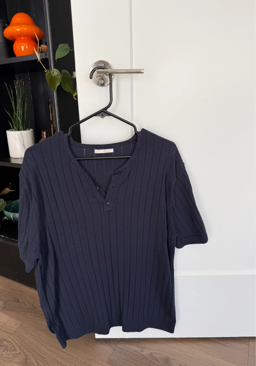 Zara navy blue ribbed knit henley shirt