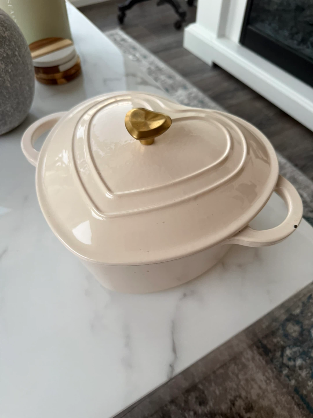 Paris Hilton Heart-Shaped Cast Iron Dutch Oven