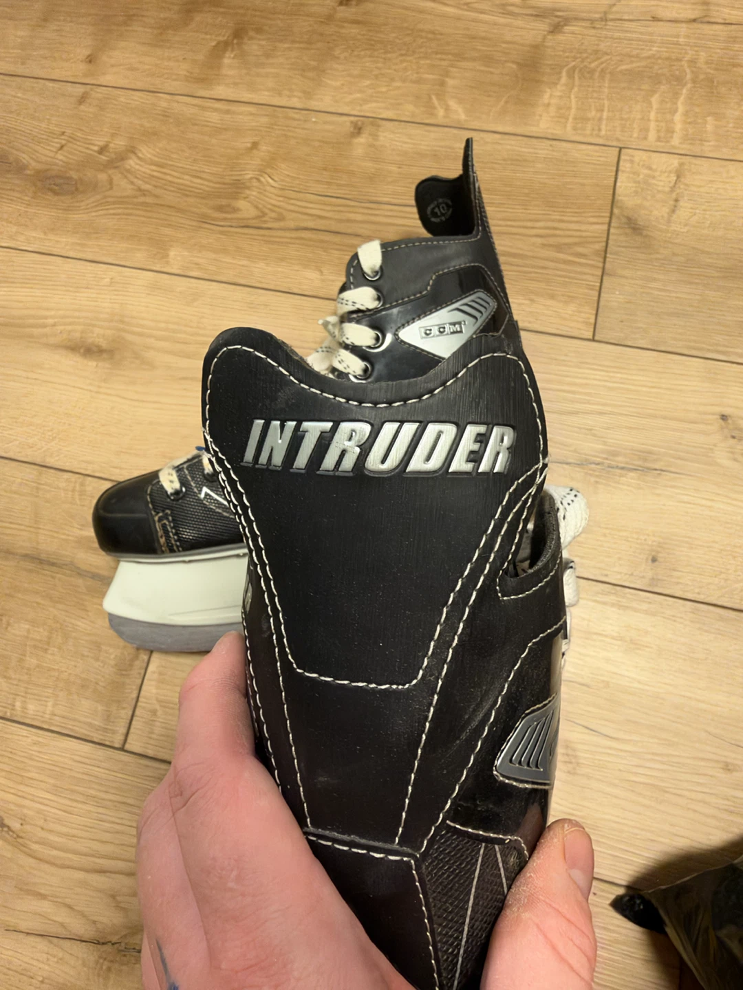 CCM Intruder Hockey Skates - Size 10 - photo 2