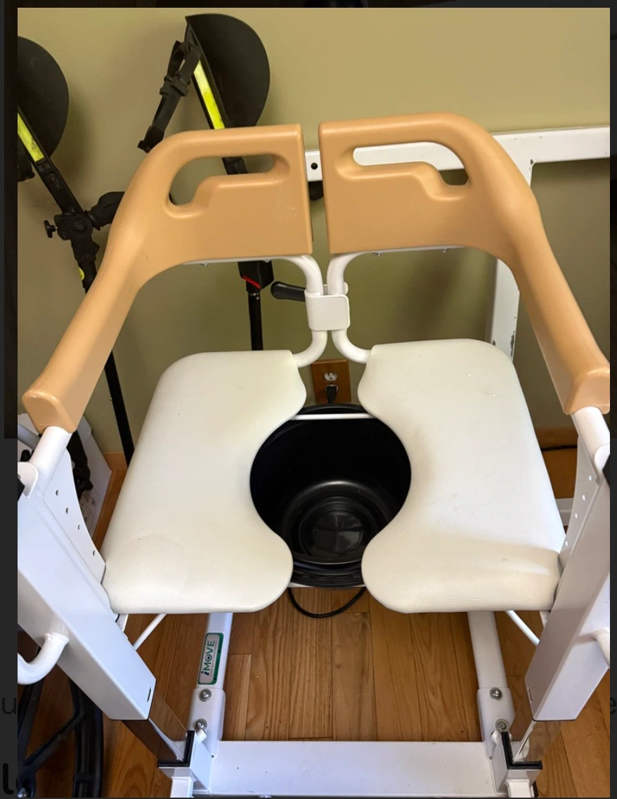 iMOVE 4-in-1 Patient Transfer Wheelchair