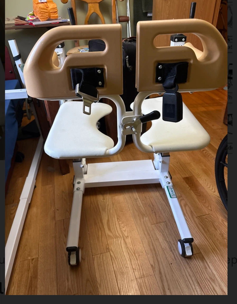 iMOVE 4-in-1 Patient Transfer Wheelchair - photo 3
