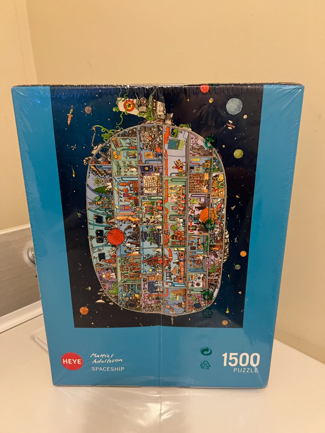 Heye Mattias Adolfsson Spaceship 1500 Piece Puzzle