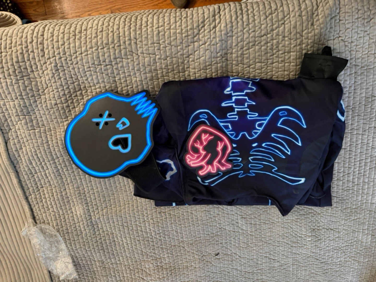 Fortnite Party Trooper Youth Costume XL - photo 2