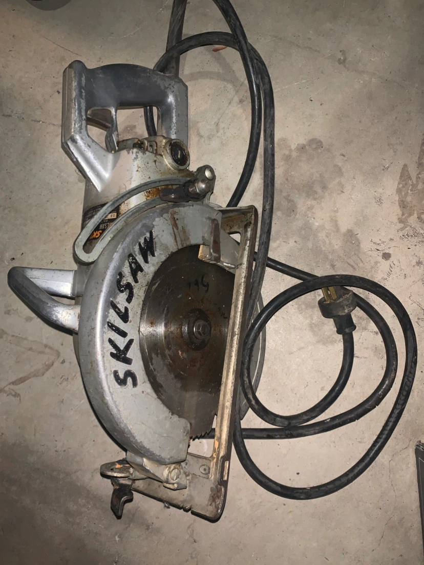 Skilsaw 8 1/4 Inch Super Duty Saw Model 825C