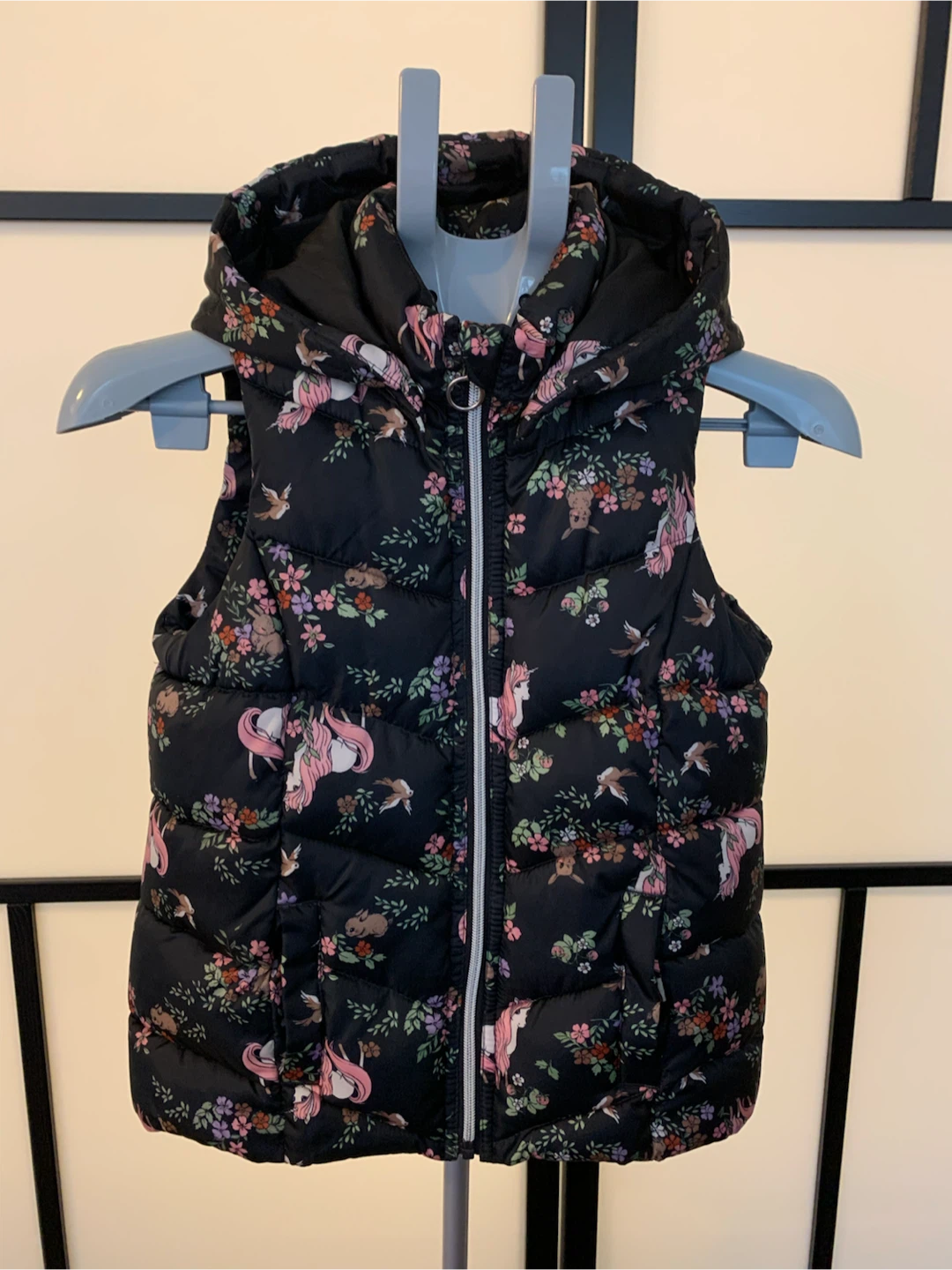 H&M Floral Unicorn Puffer Vest, Size 8-10A