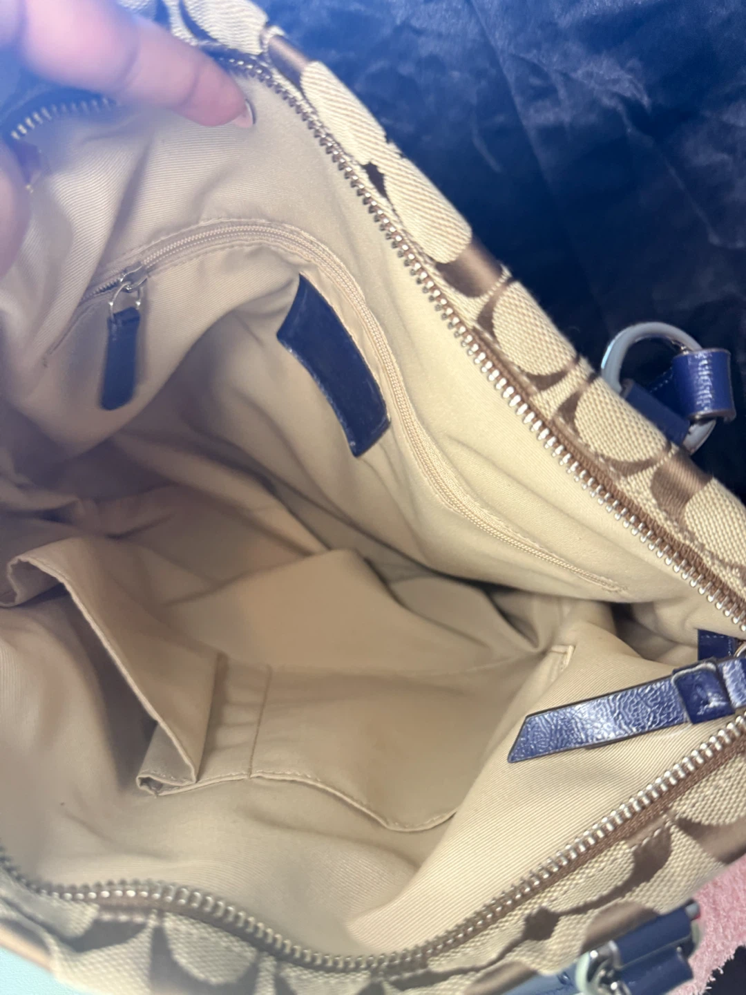 Vintage coach - photo 5
