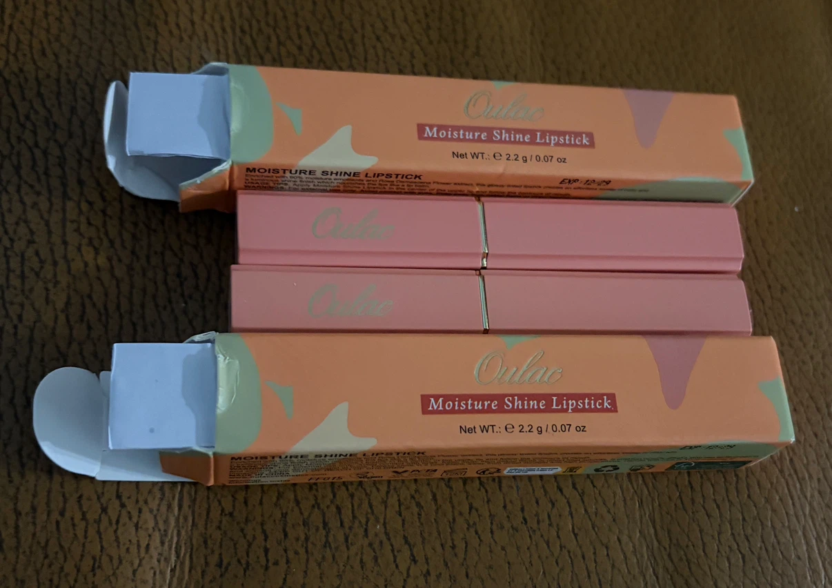 2 Oulac Moisture Shine Lipsticks