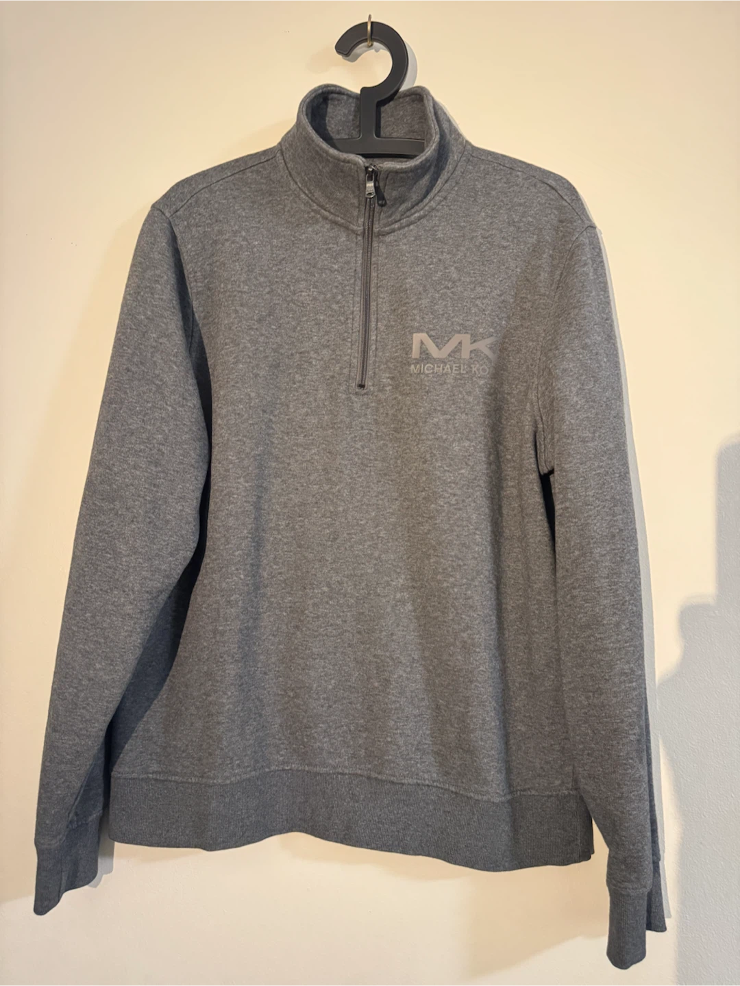 Michael Kors Quarter-Zip Sweatshirt. Sz L (fits like a M)