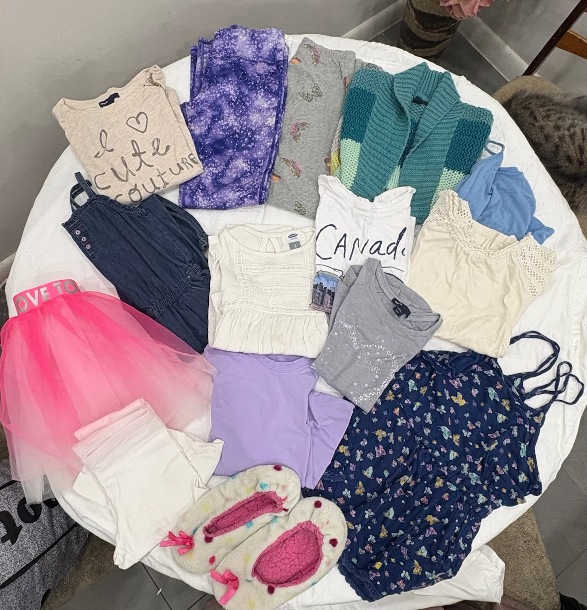 Girls 6-7 Assorted Clothing Bundle