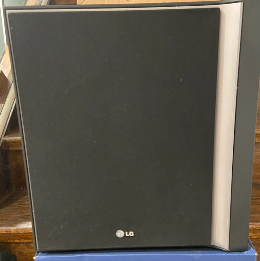 LG Passive Subwoofer Speaker - photo 3