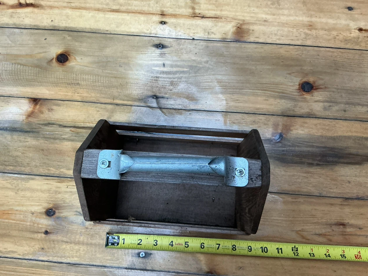 Vintage Shoe Shine Box ! - photo 2