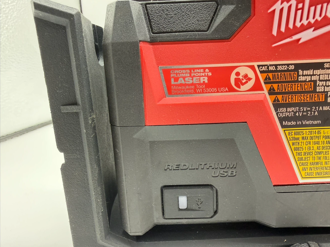 Milwaukee 3522-20 Green Cross Line & Plumb Points Laser - photo 4