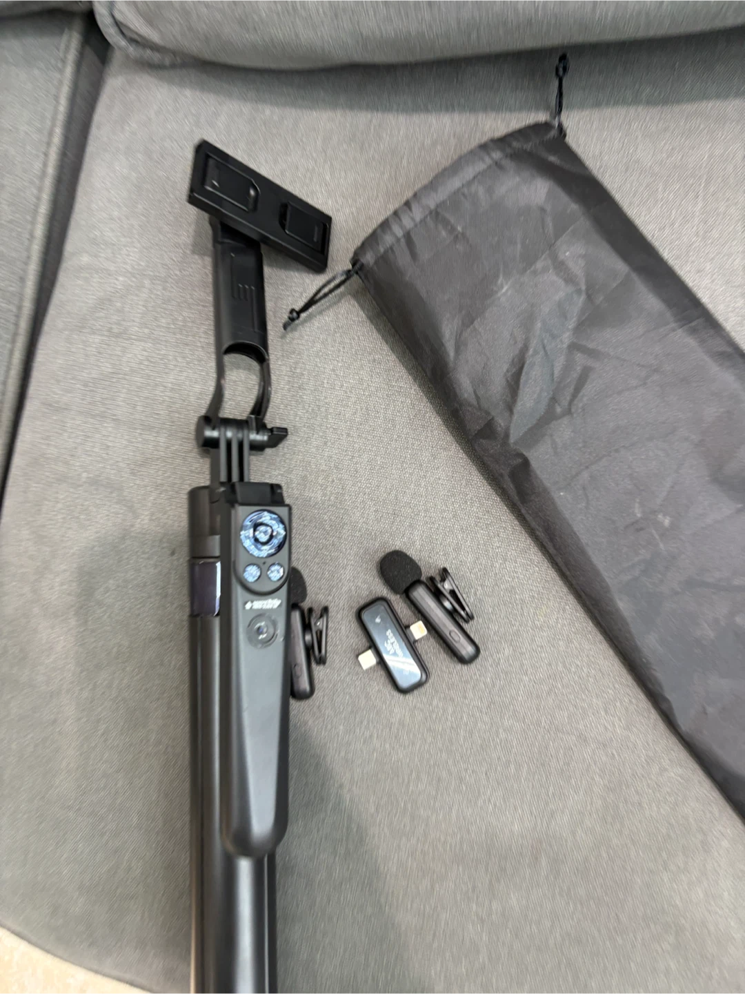 Wireless Microphone and Selfie Stick Tripod - photo 2