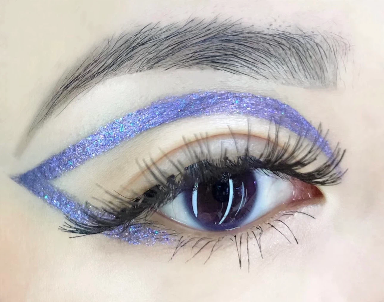 MAC Dazzleshadow Liquid