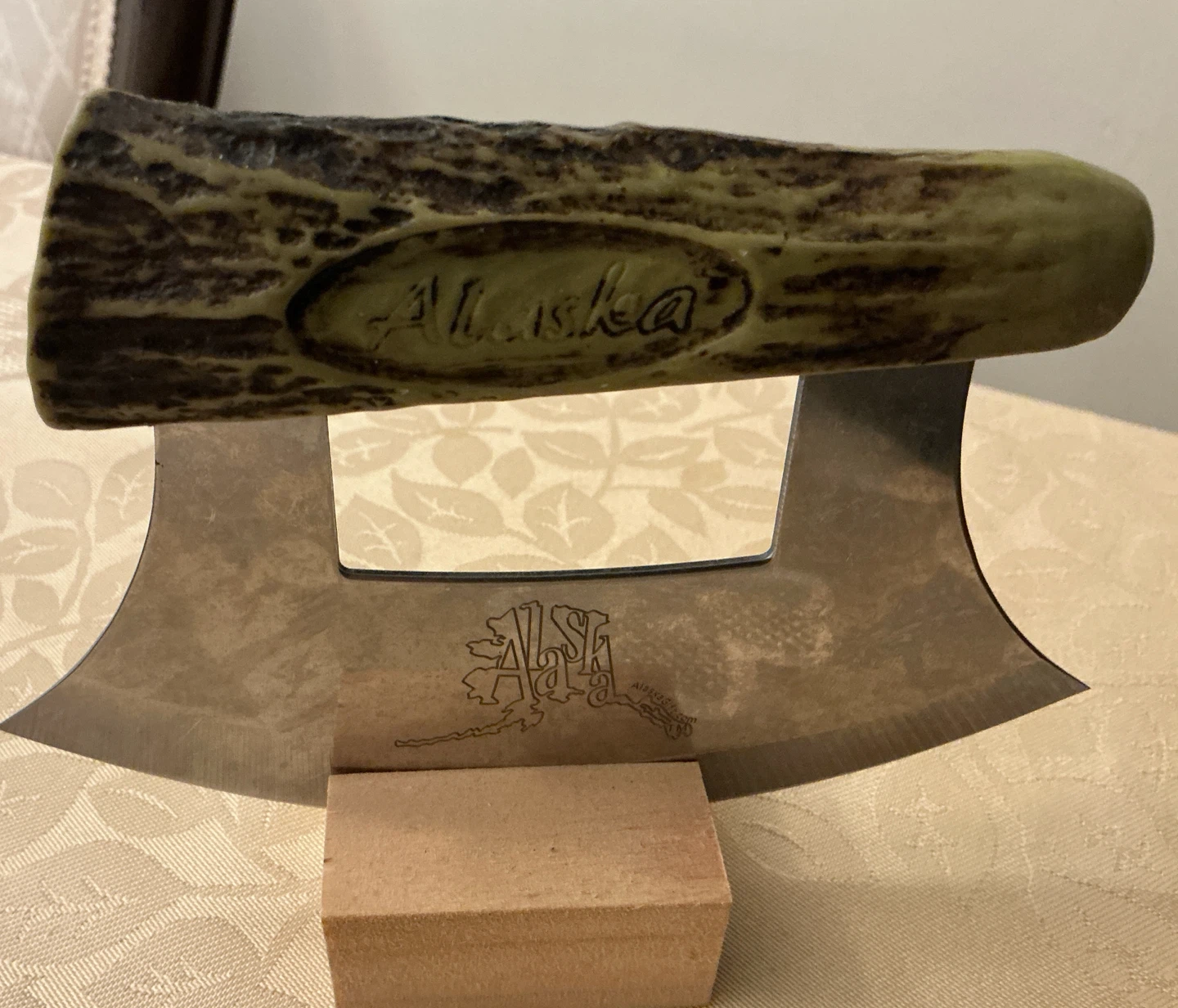 Alaskan Ulu Knife with Cultured Antler Handle - photo 2