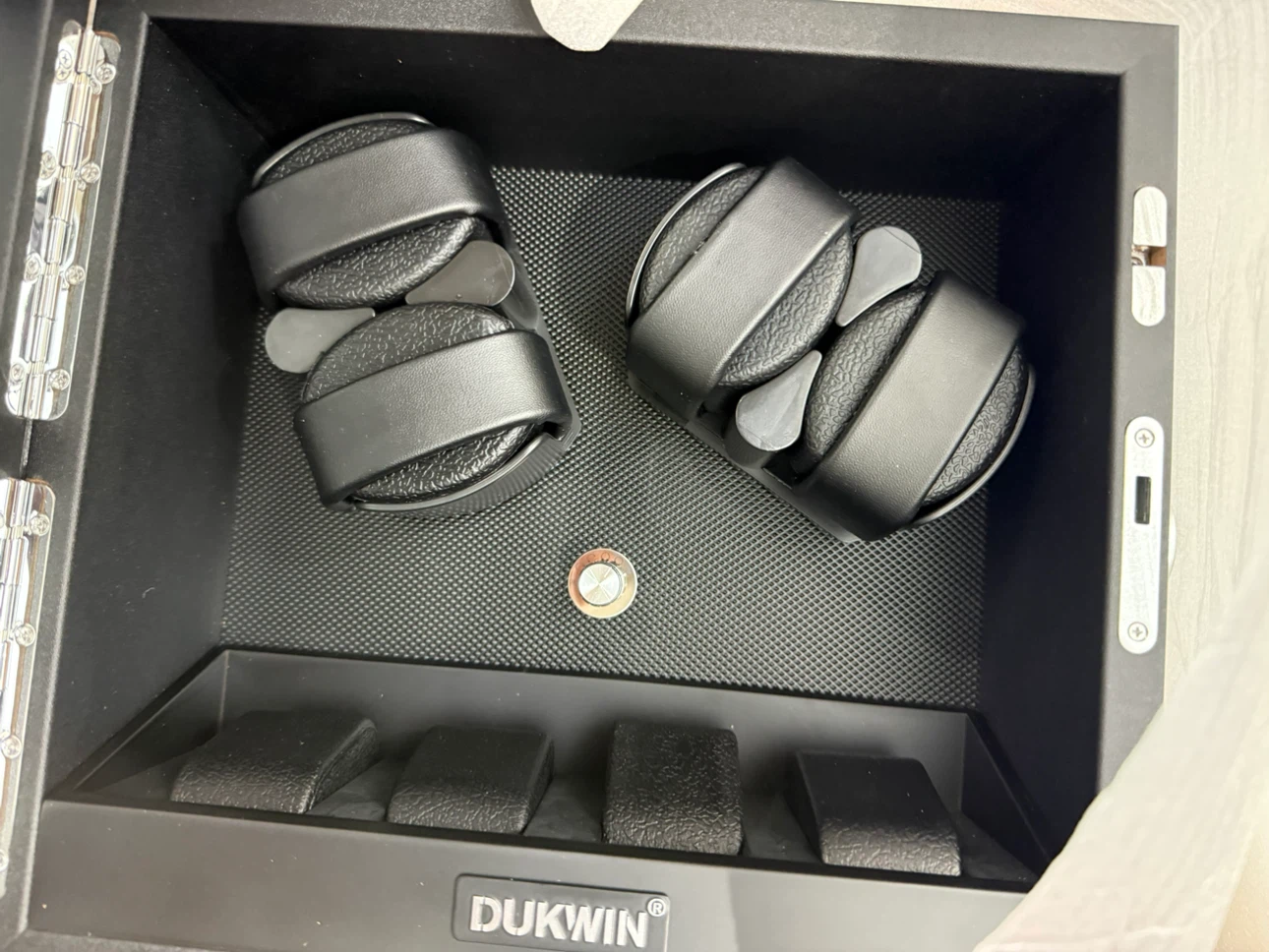 DUKWIN Lockable Watch Winder - photo 5