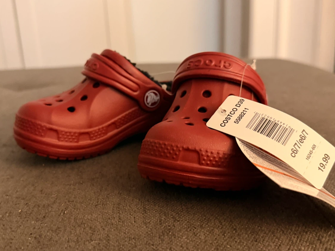 New Crocs Lined Clogs Red
