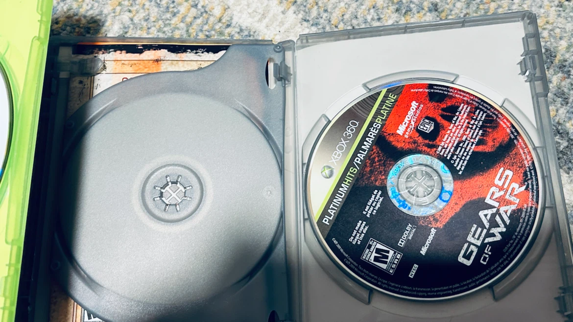 Xbox 360 Gears of War Games – Original & Triple Pack – 2 Games - photo 3