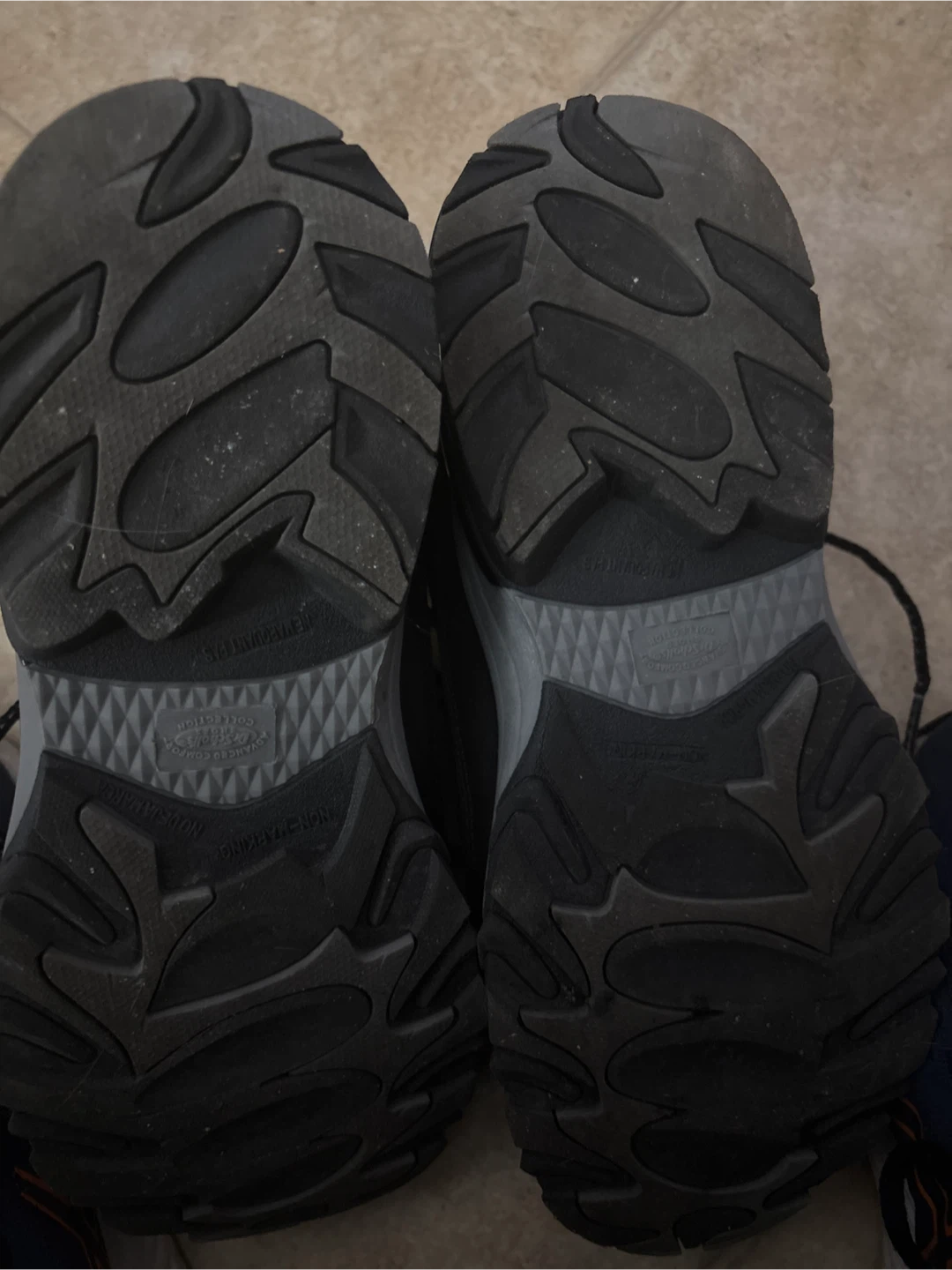 Dr. Scholl's Men's Black Hiking Shoes - photo 2