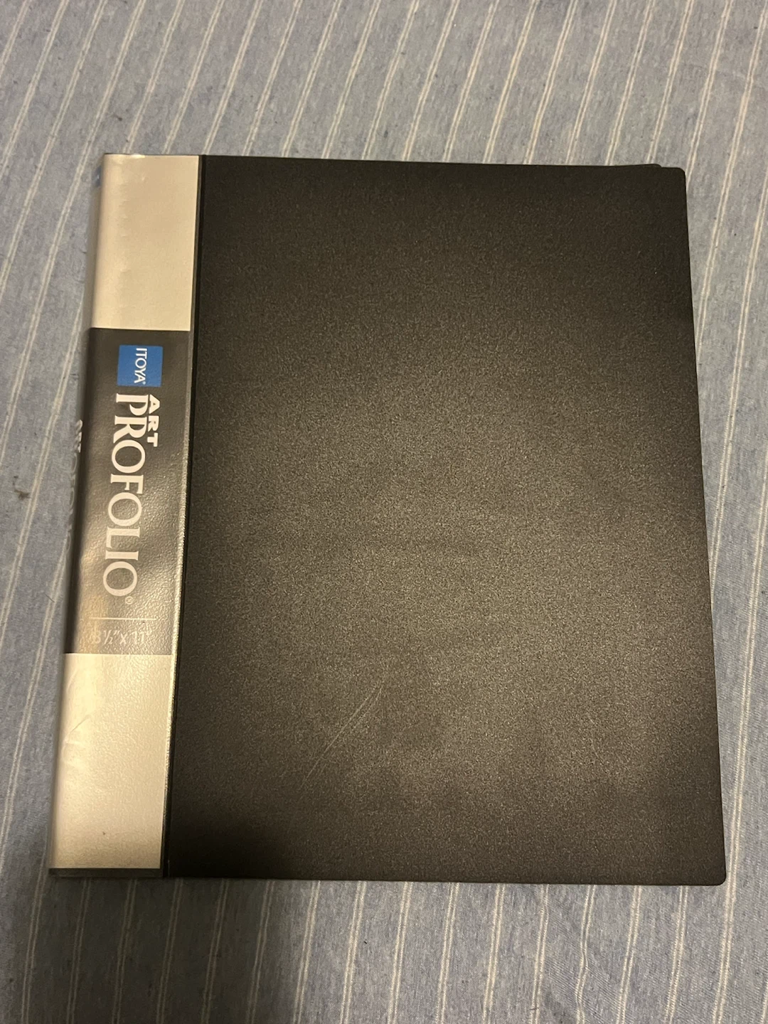Itoya Art Profolio 8.5x11 Display Book