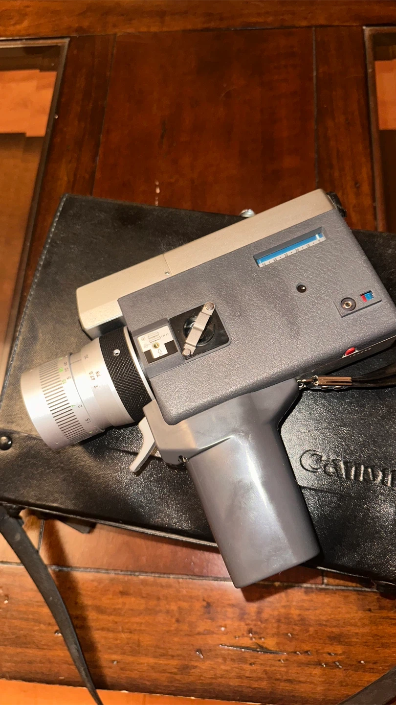 Canon Zoom 518 Super 8 Camera - photo 3