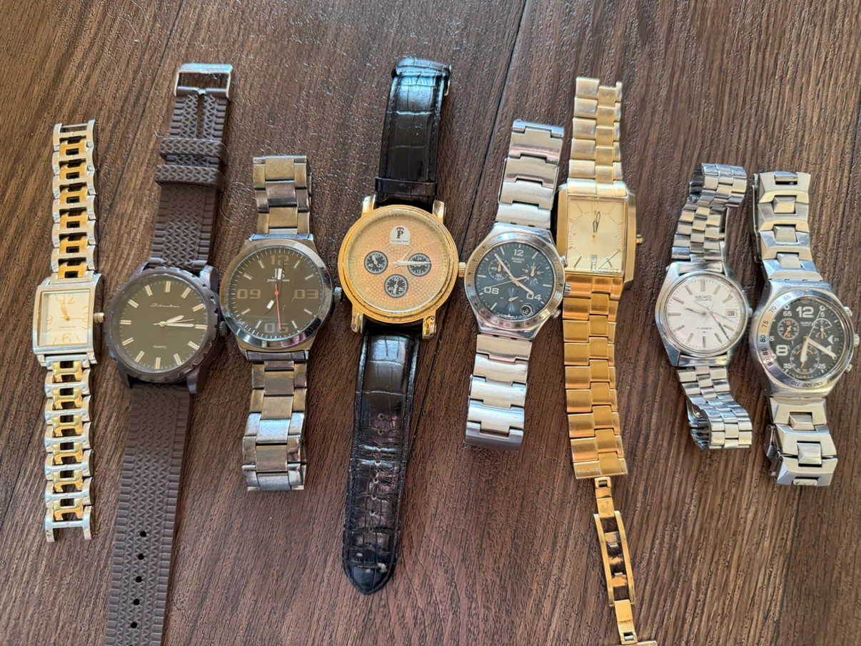 Assorted Collection of 8 Wristwatches
