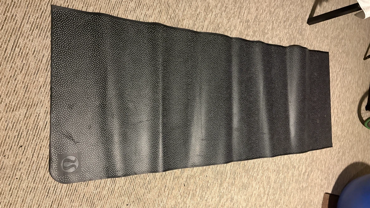 Lululemon & half moon yoga mat. - photo 4