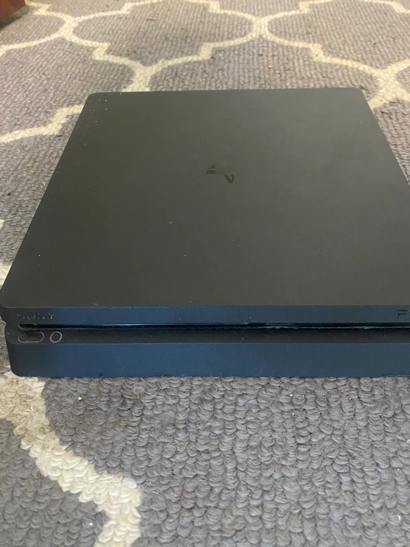 Sony PlayStation 4 Slim Console