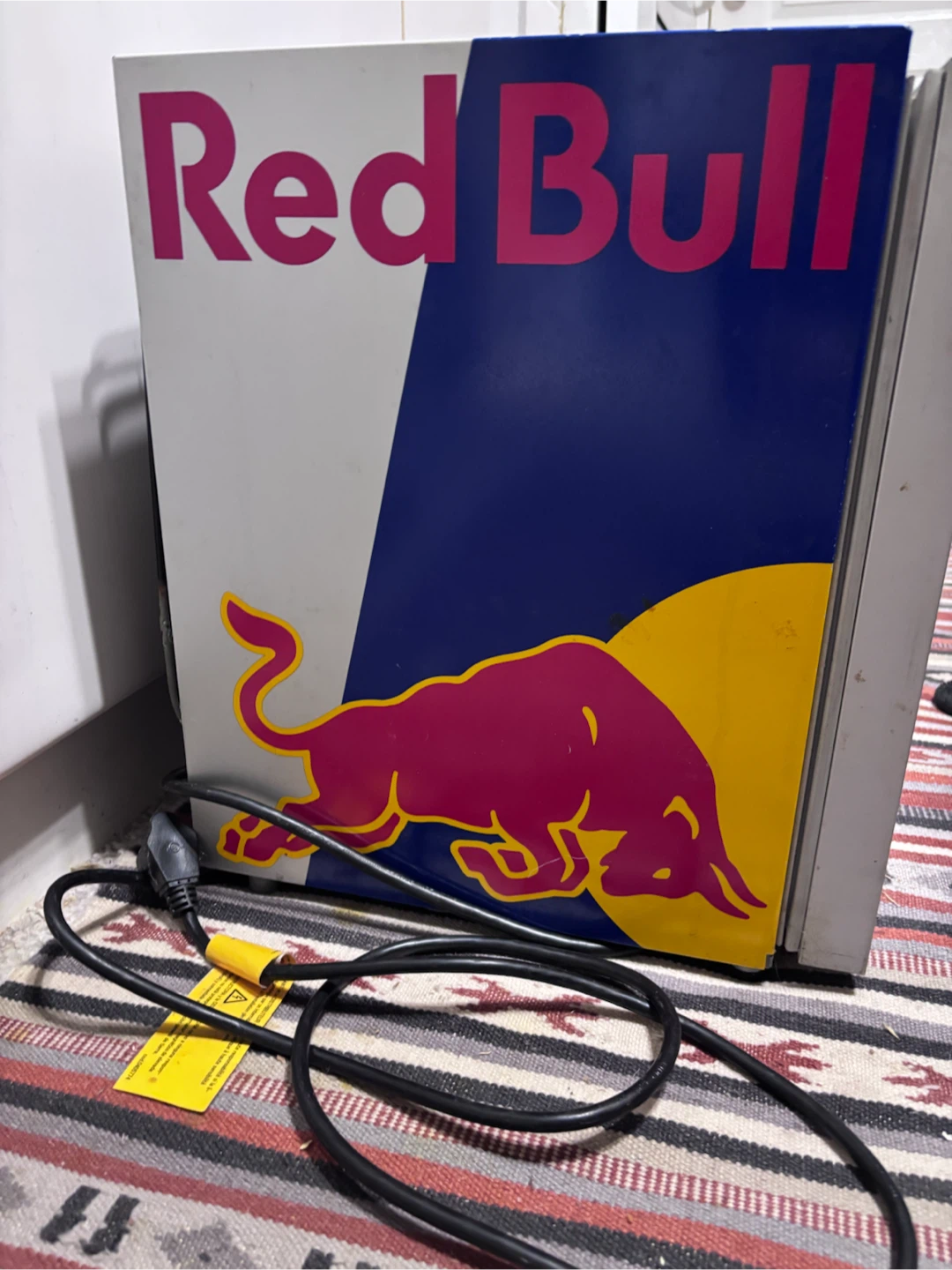 Red Bull Mini Cooler Fridge - photo 3